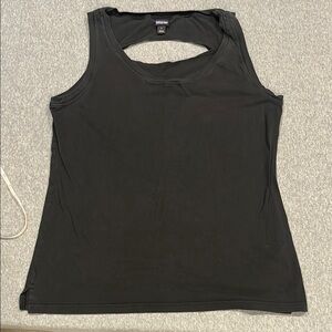 Patagonia women’s Large black tank top.